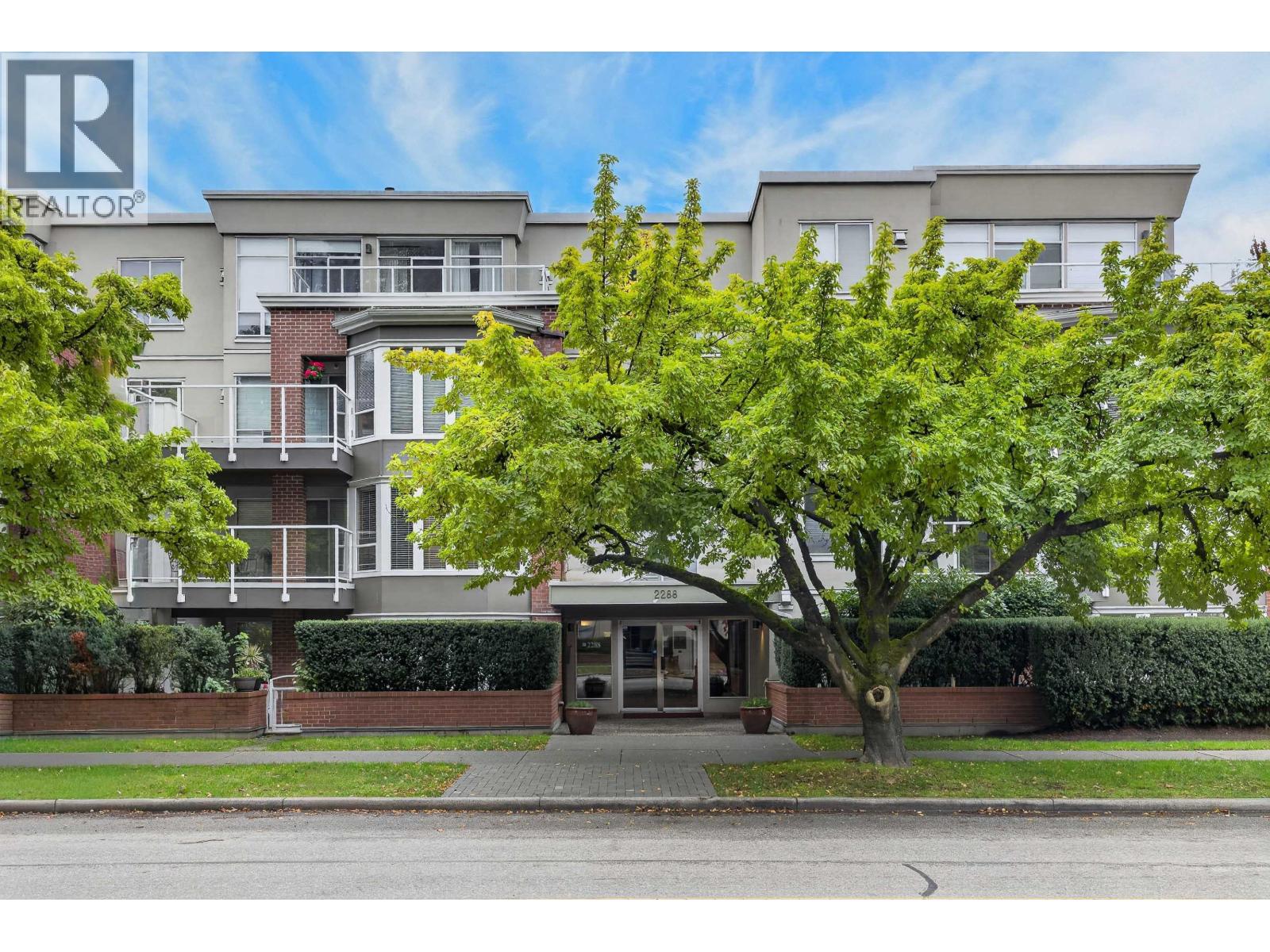 #208, 2288 12TH Avenue, Vancouver