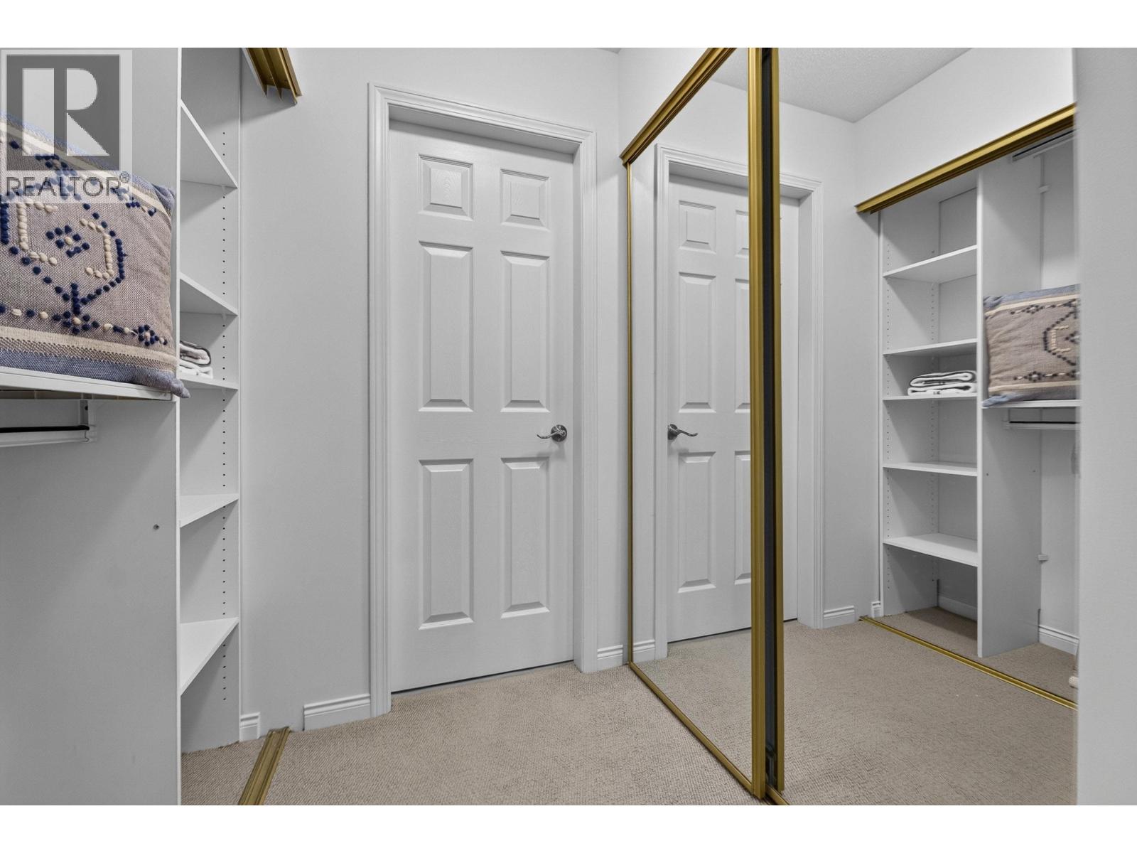 Photo of 208 2288 W 12TH AVENUE 23