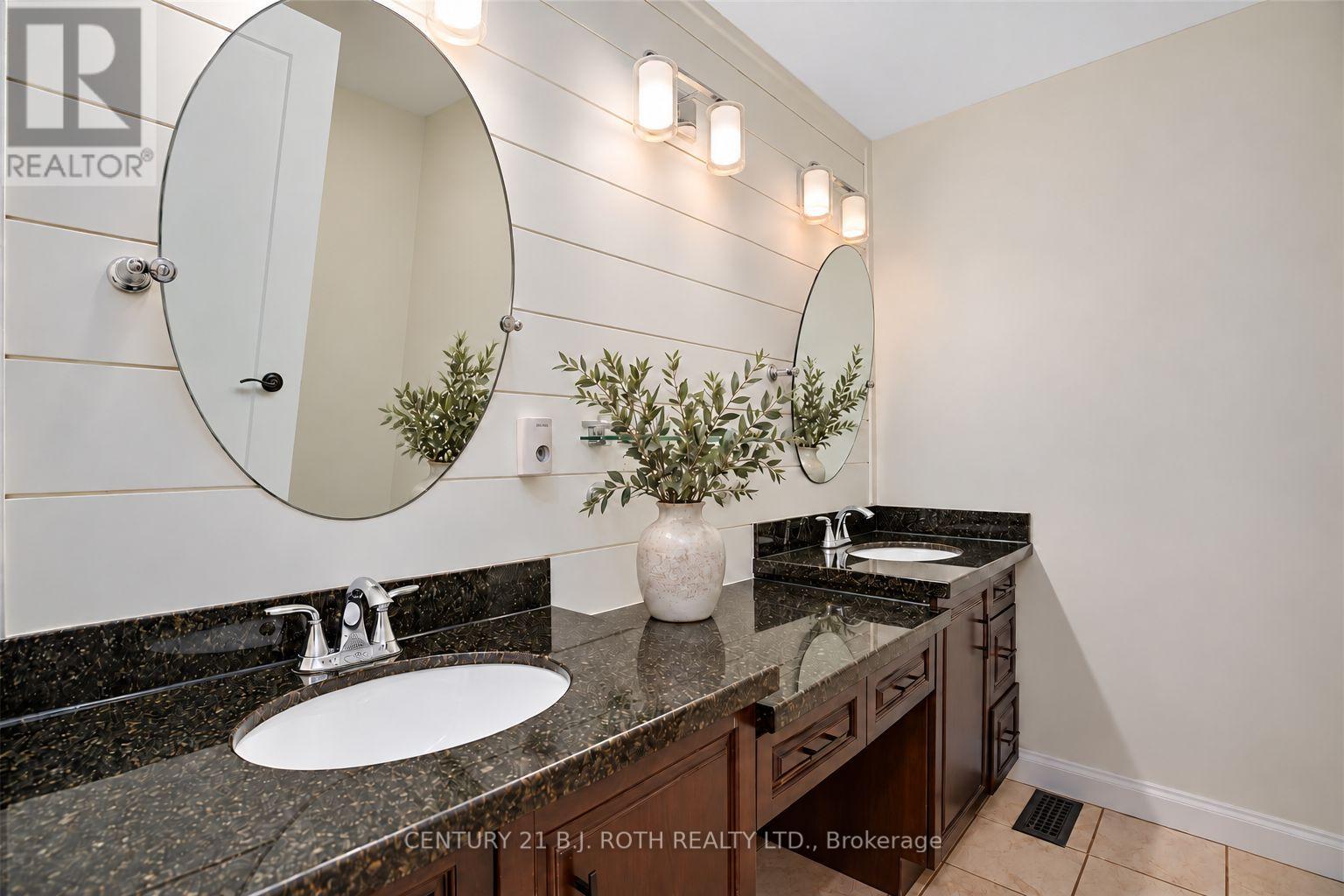 3274 Liah Lane, Innisfil photo 16