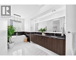 1, 940 38 Street Sw, Calgary, AB T3C1T3 Photo 25