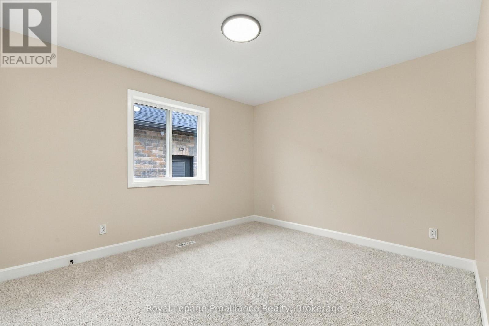 100 HASTINGS PARK DRIVE - 26