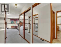 8 Emerald Place, Edenwold Rm No 158, SK S4T3B3 Photo 38