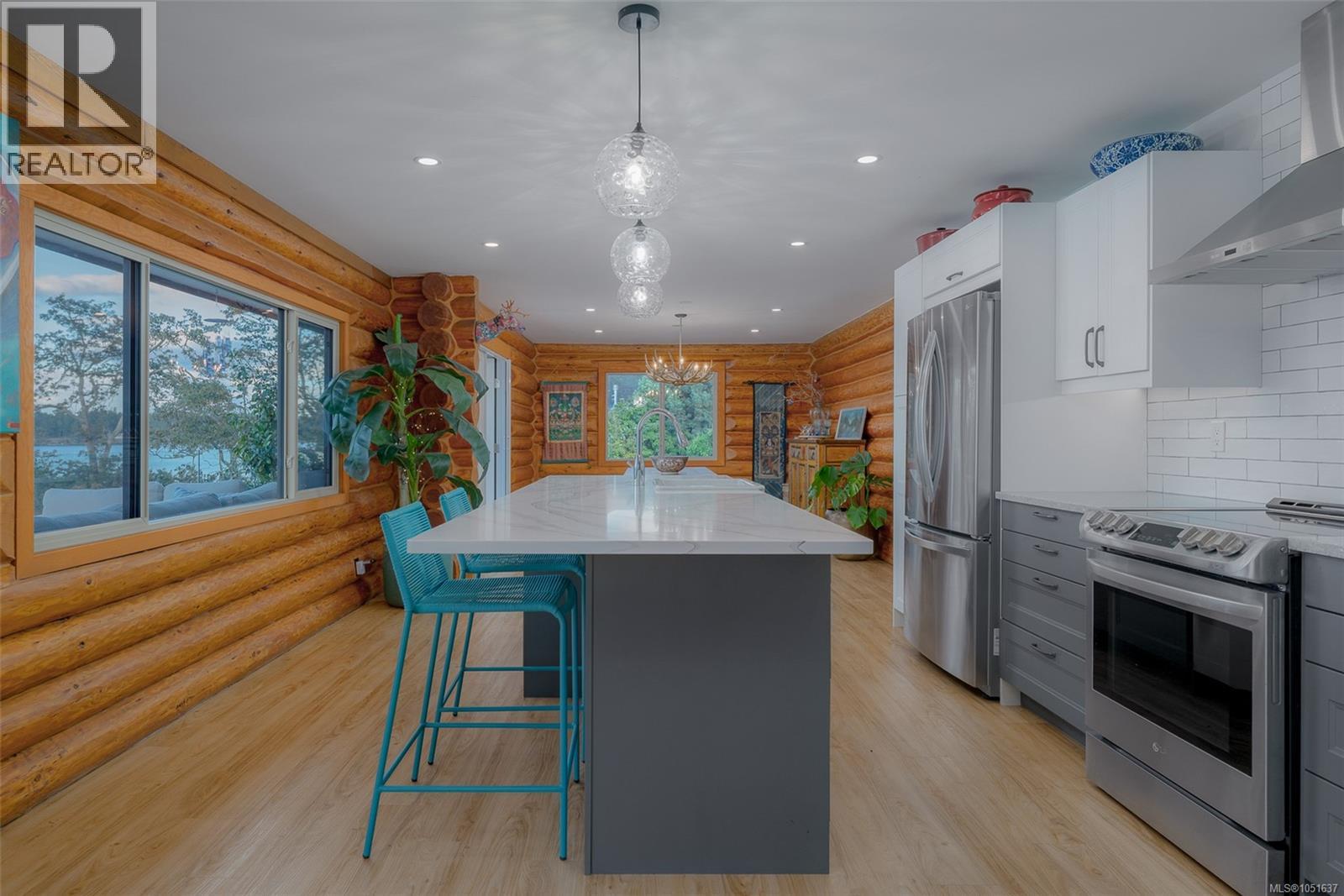 1388 Reef Rd - Image 34