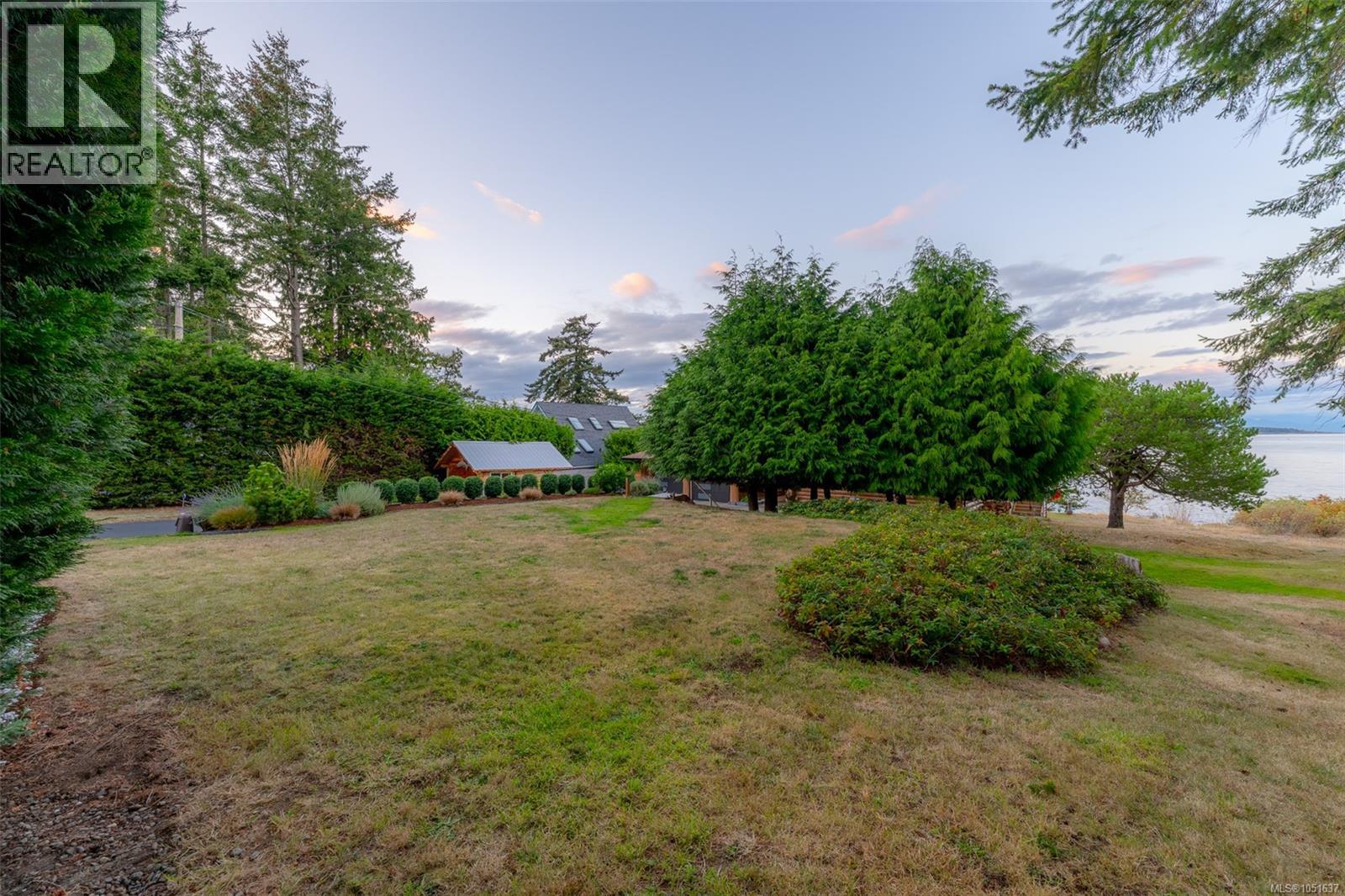 1388 Reef Rd - Image 42
