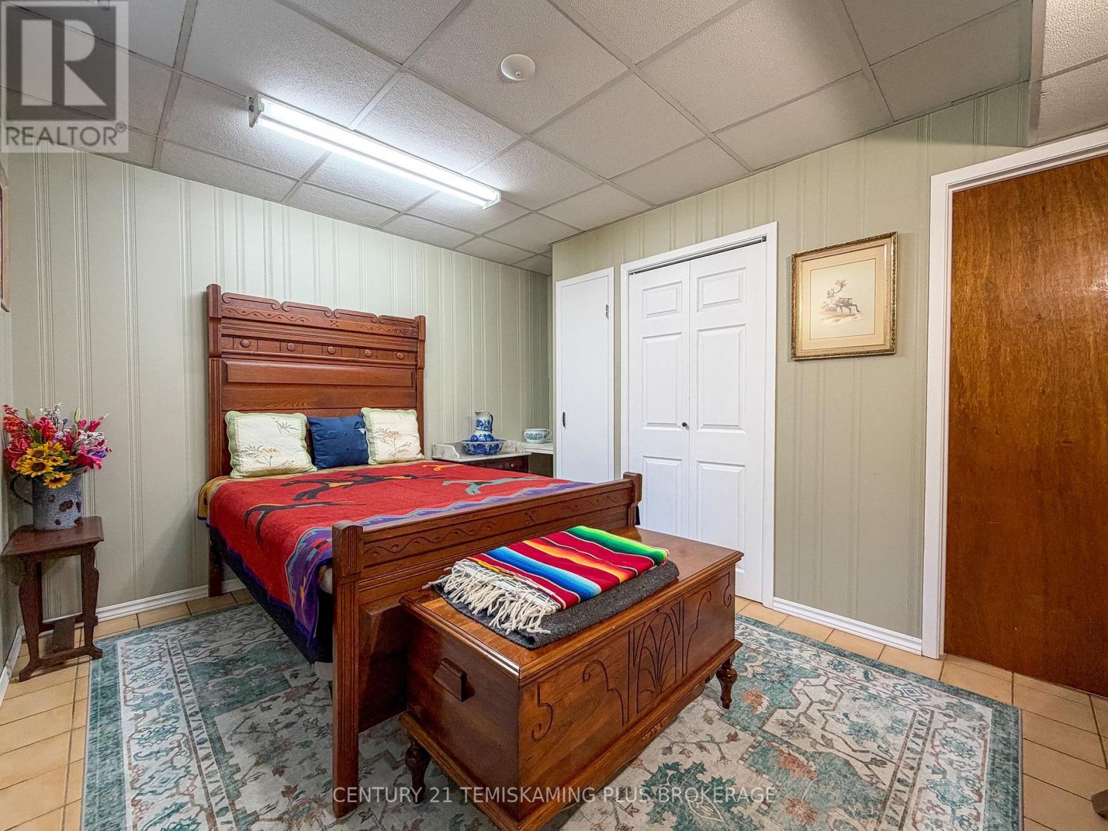887726 HWY 65 W - Image 21