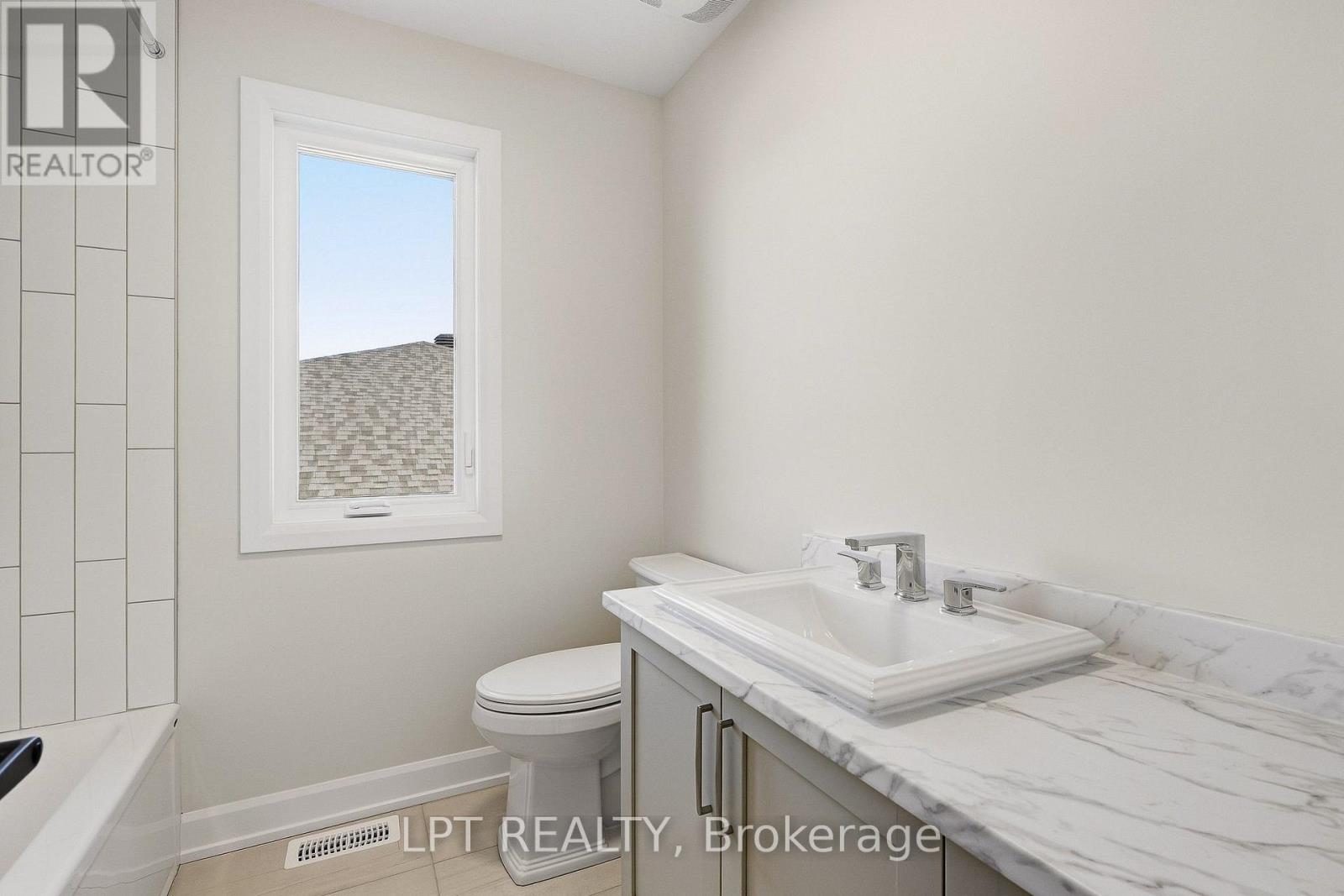 72 CHATEAUGUAY STREET - Image 24