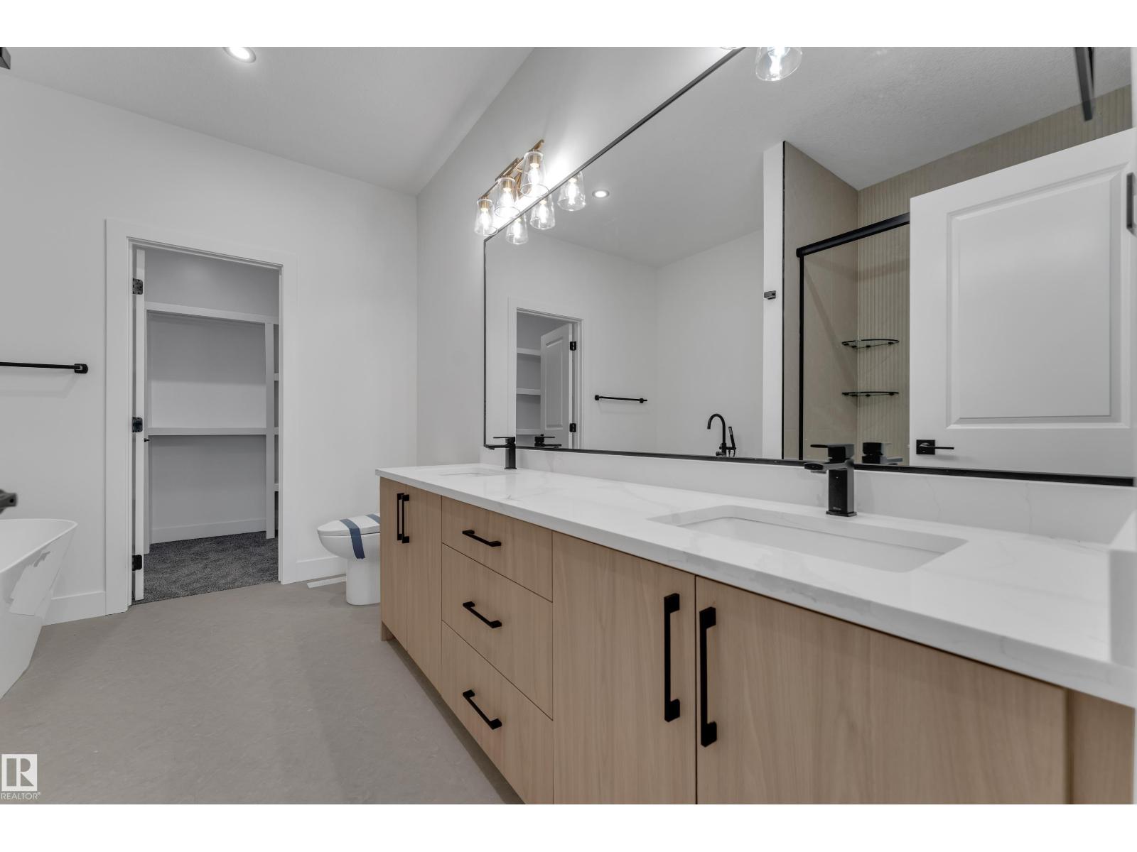 247 Linden LO - 28