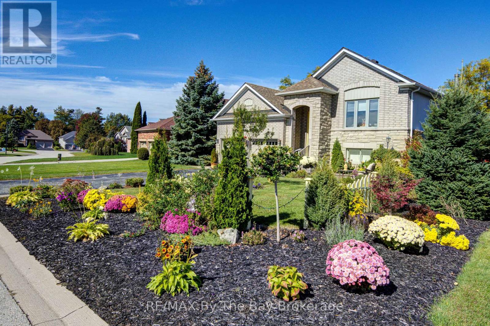 9 CRANBERRY HEIGHTS - 2