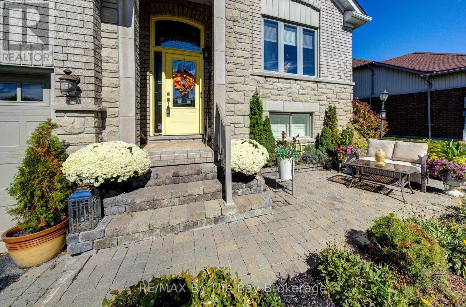 9 CRANBERRY HEIGHTS - 6