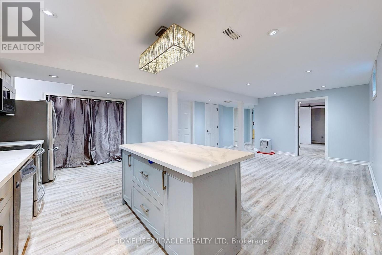 bsmt- 253 Wilson Road North, Oshawa, ON photo 13