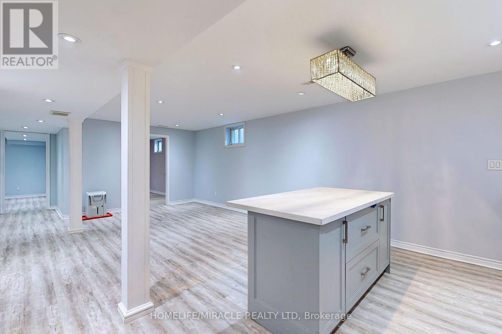 bsmt- 253 Wilson Road North, Oshawa, ON photo 14