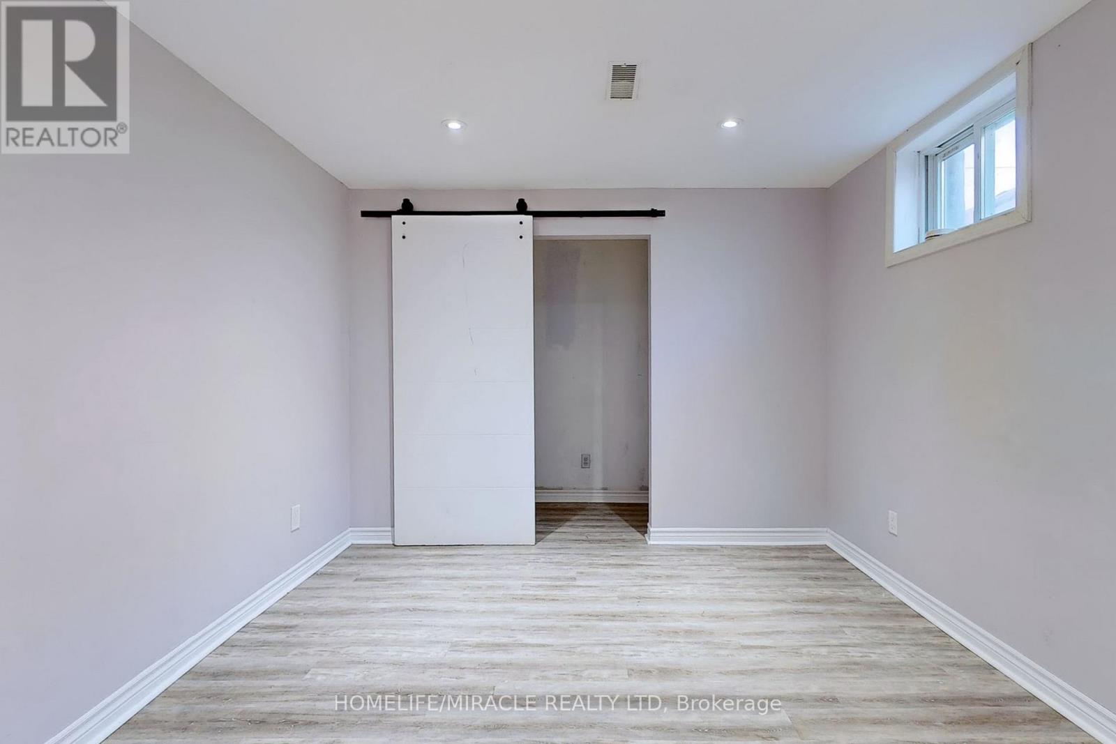 bsmt- 253 Wilson Road North, Oshawa, ON photo 17