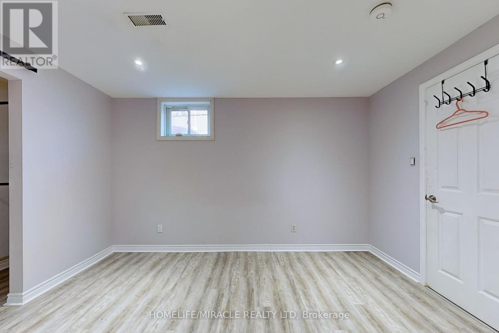 bsmt- 253 Wilson Road North, Oshawa, ON photo 18
