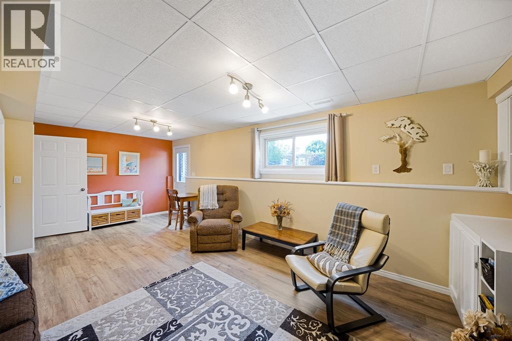 3534 CLARENCE STREET - Image 19