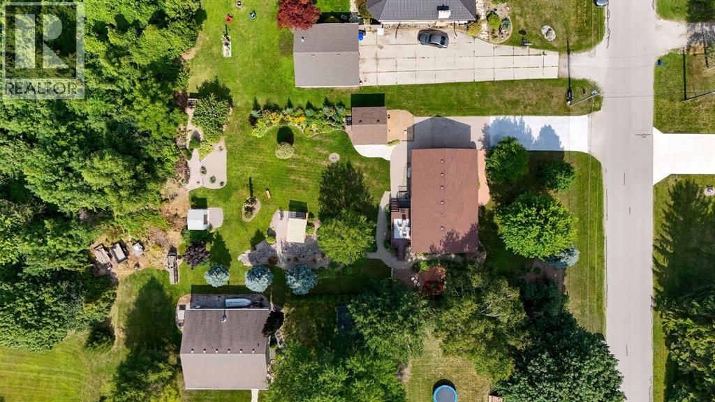 3534 CLARENCE STREET - 46