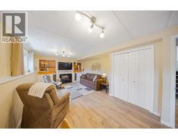 3534 Clarence Street, Plympton Wyoming, ON N0N1E0 Photo 15