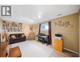 3534 Clarence Street, Plympton Wyoming, ON N0N1E0 Photo 20