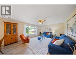 3534 Clarence Street, Plympton Wyoming, ON N0N1E0 Photo 25