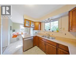 3534 Clarence Street, Plympton Wyoming, ON N0N1E0 Photo 30