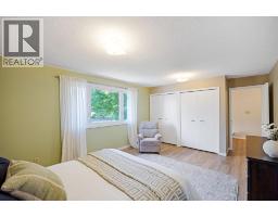 Bedroom - 3534 Clarence Street, Plympton Wyoming, ON N0N1E0 Photo 8
