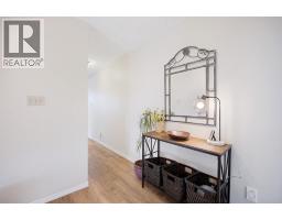 4pc Bathroom - 3534 Clarence Street, Plympton Wyoming, ON N0N1E0 Photo 9