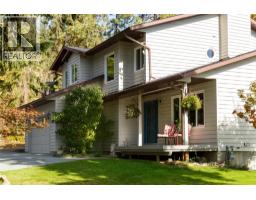 2pc Bathroom - 1489 Bear Creek Road, West Kelowna, BC V1Z2S2 Photo 6