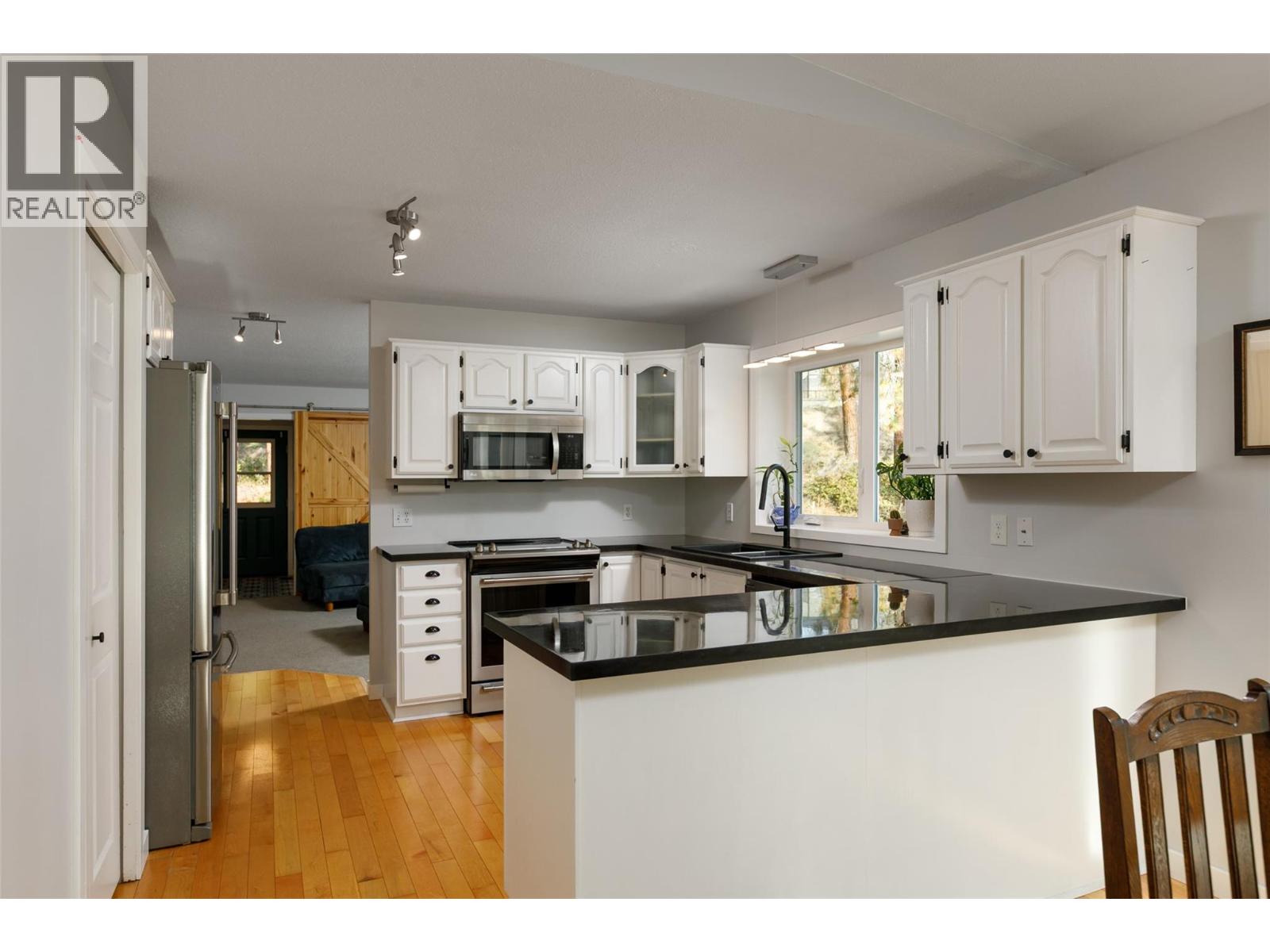1489 Bear Creek Road, West Kelowna