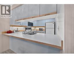 102 3441 Curle Avenue, Burnaby, BC V5G4P4 Photo 11