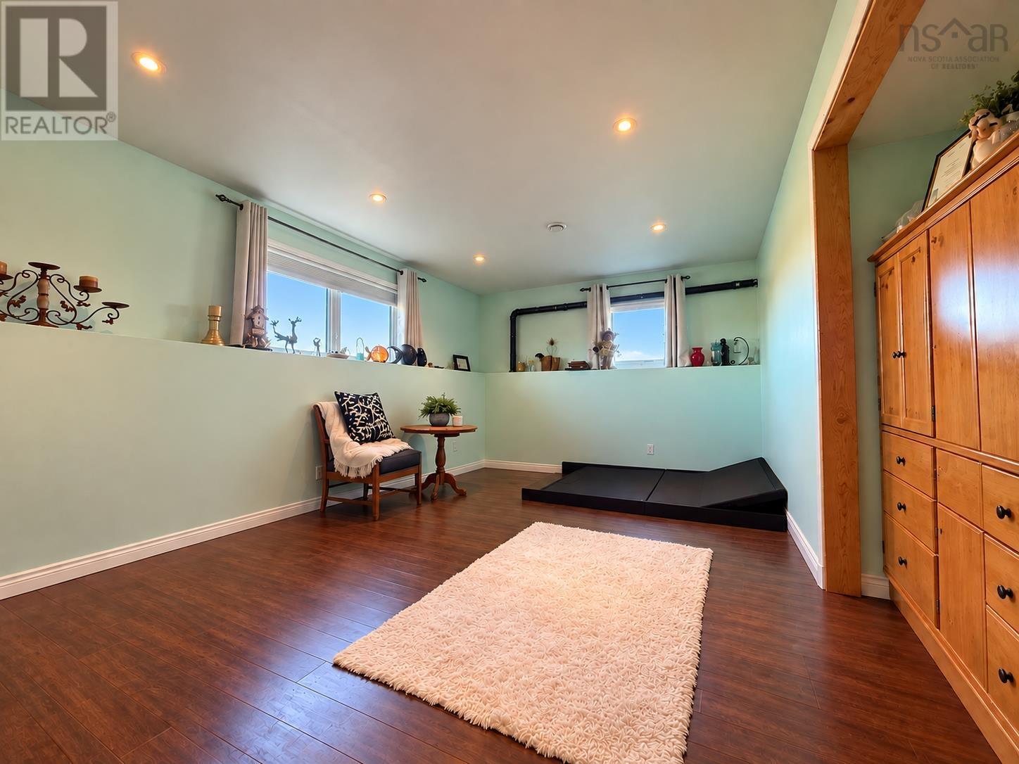 176 Armada Drive - 24