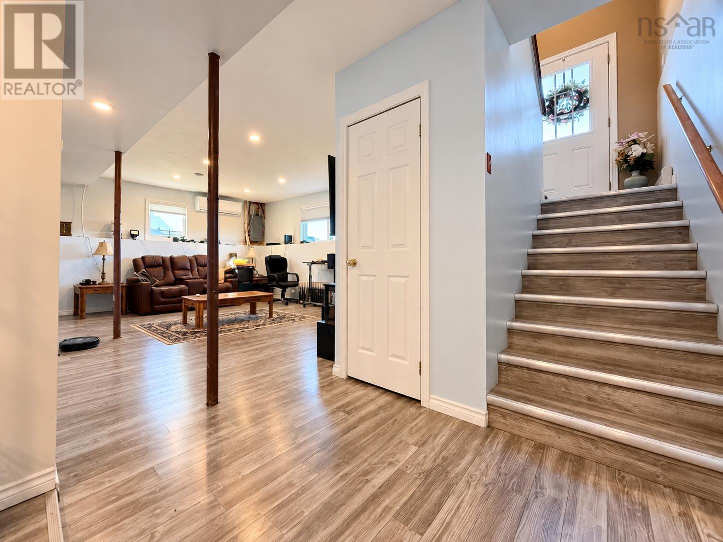 176 Armada Drive - Image 23