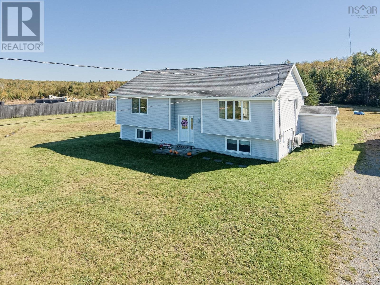 176 Armada Drive - Image 6