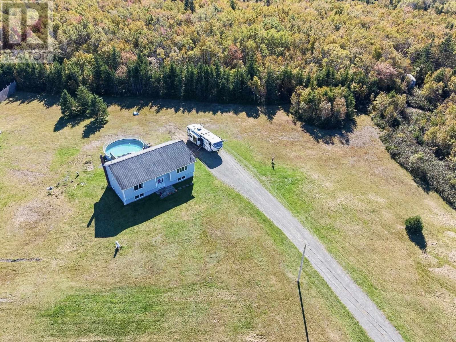 176 Armada Drive - Image 8