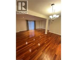 Living room - 275 Sekura Street, Cambridge, ON N1R3R4 Photo 9