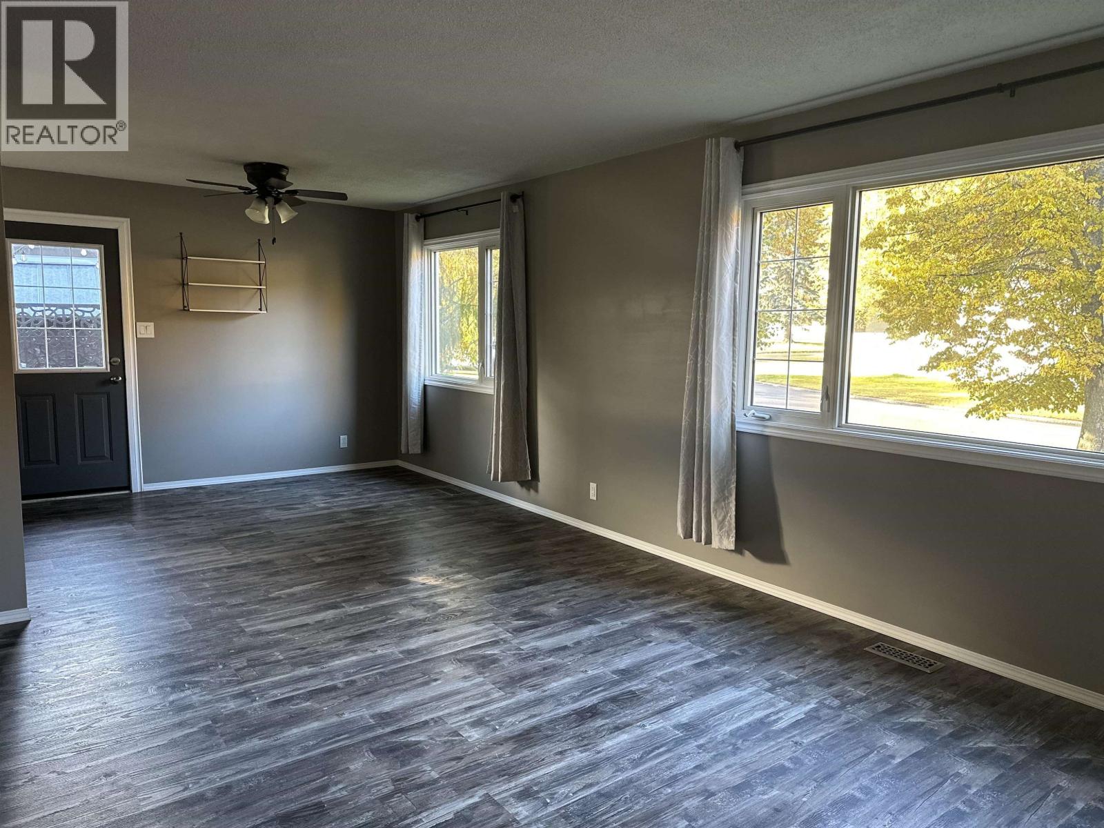 1210 ELKHORN CRESCENT - 6