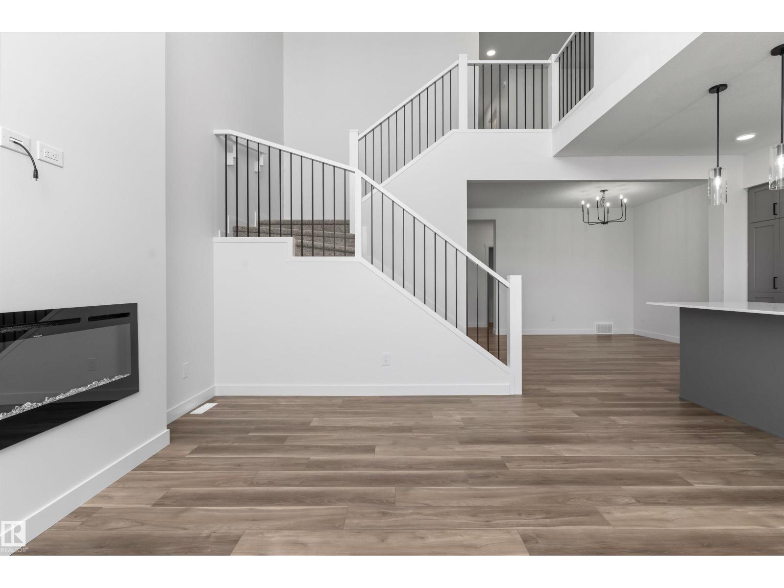 4226 63 Street, photo 18