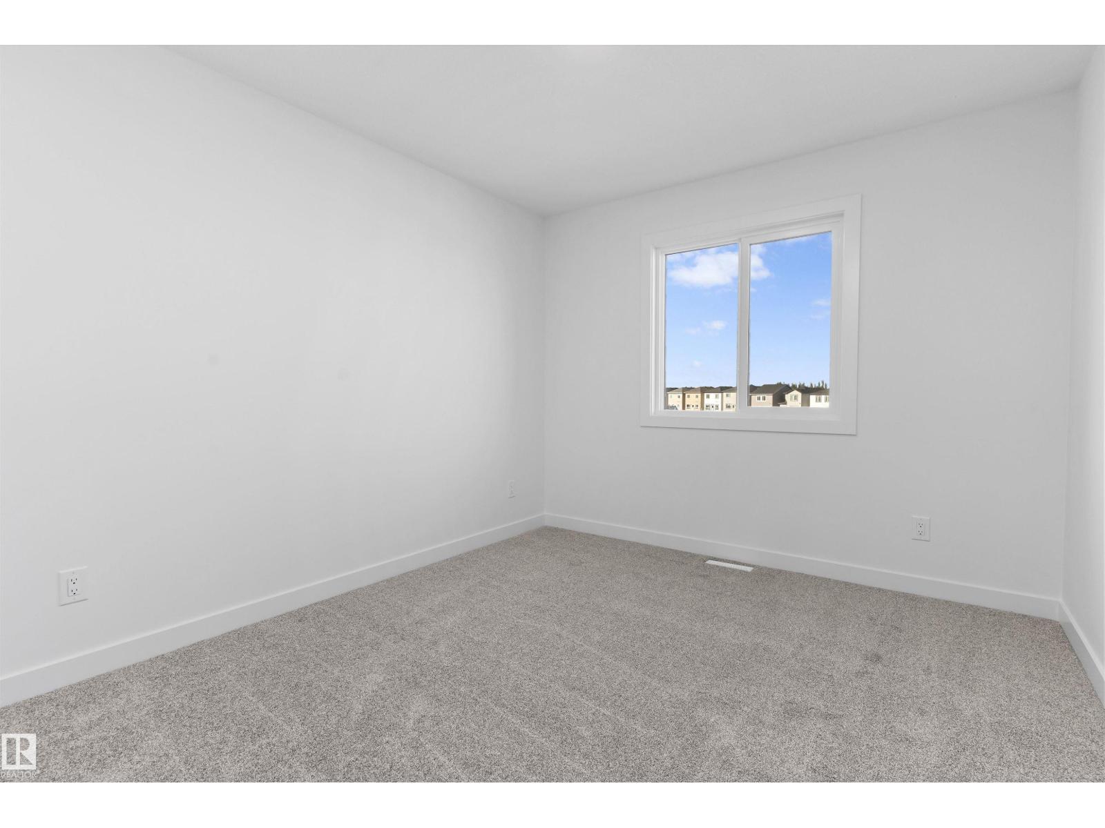 4226 63 Street, photo 25
