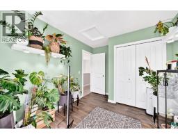 148 Copperpond Parade - photo 29