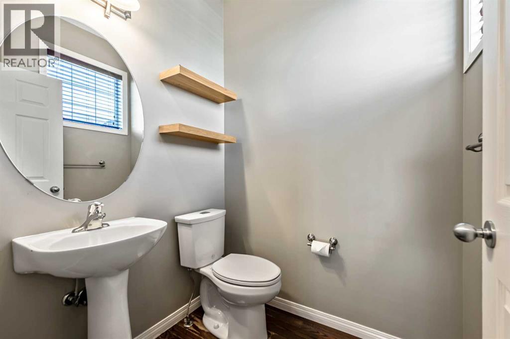 29 Mahogany View SE - 23