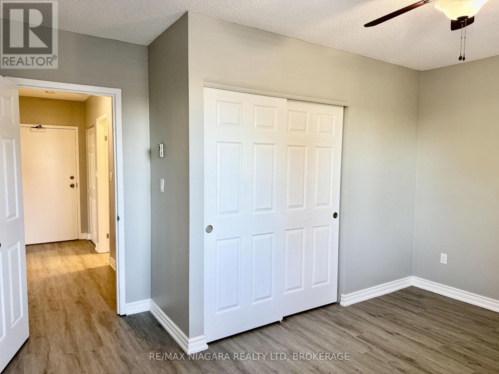6837 Thorold Stone Road — photo 18