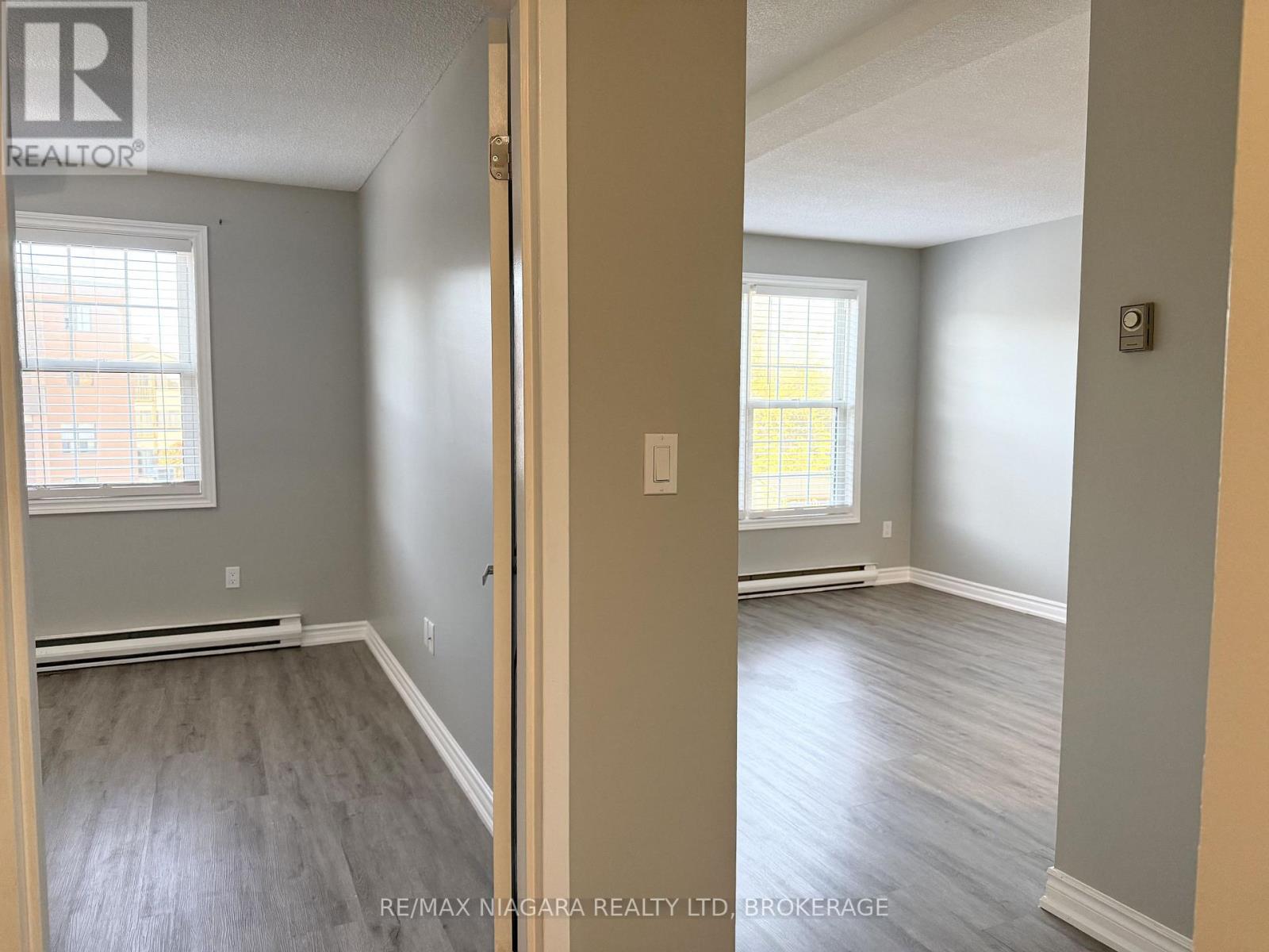 6837 Thorold Stone Road — photo 25