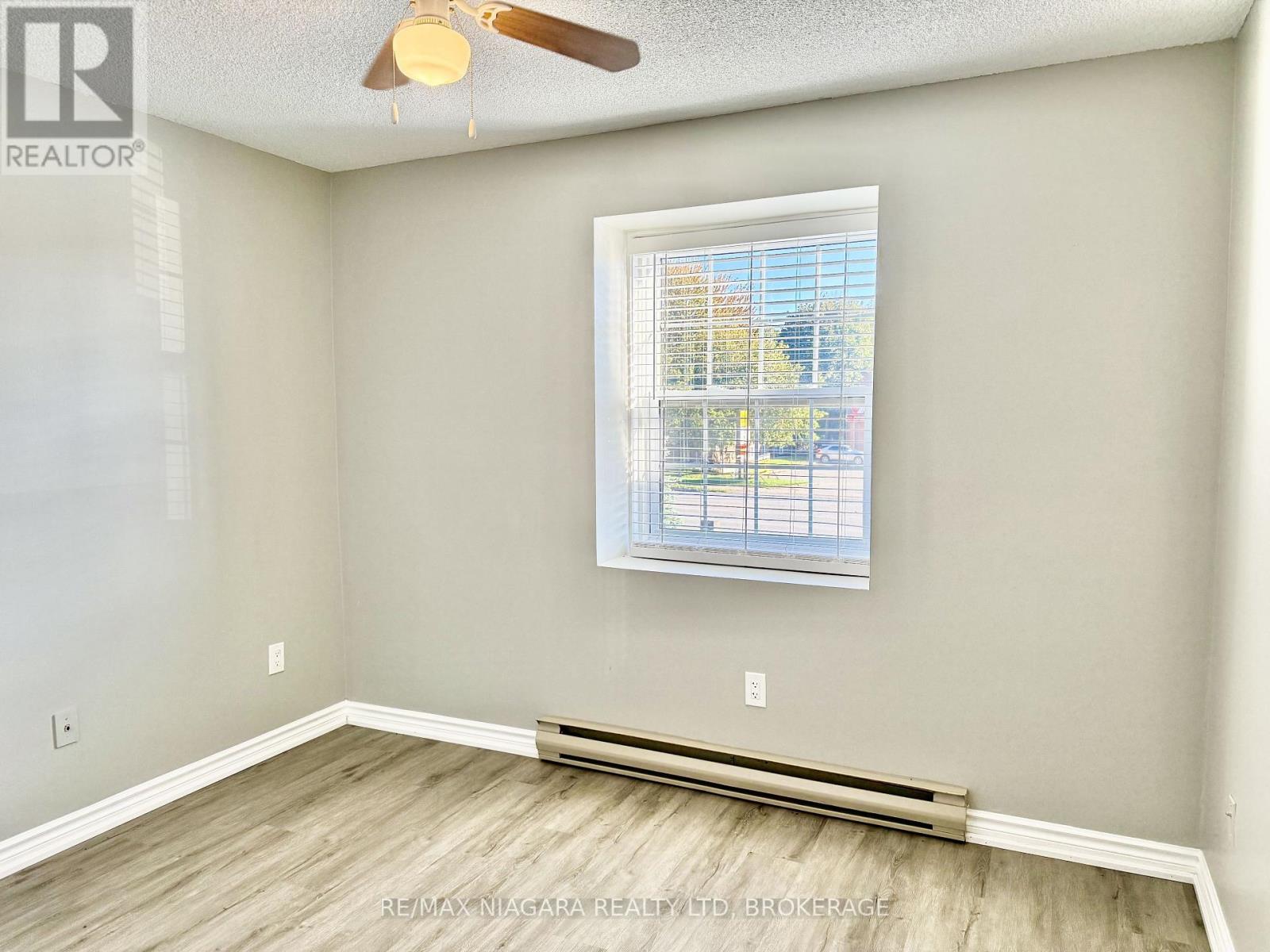 6837 Thorold Stone Road — photo 18