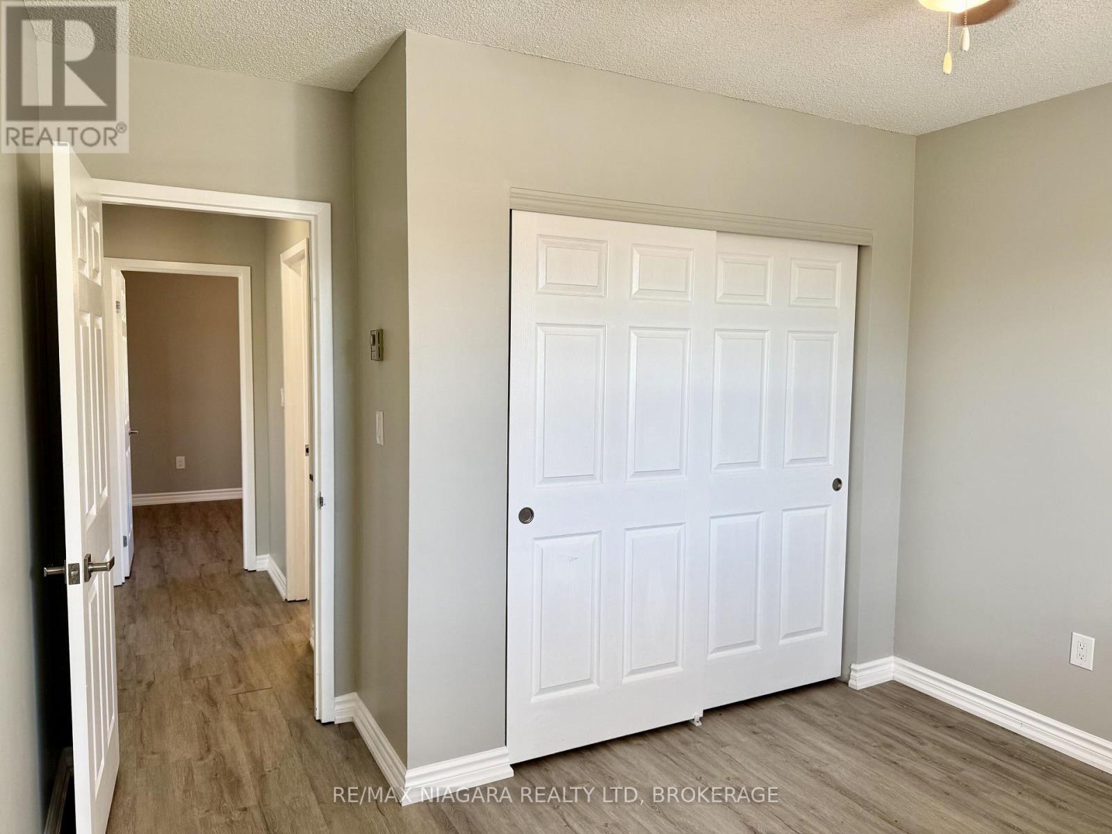 6837 Thorold Stone Road — photo 19