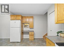 231 Balmoral Place, Port Moody, BC V3H4B9 Photo 12