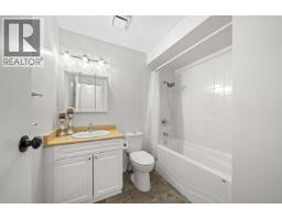 231 Balmoral Place, Port Moody, BC V3H4B9 Photo 23
