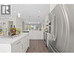 305 1784 Osprey Drive, Tsawwassen, BC V4M0B8 Photo 10