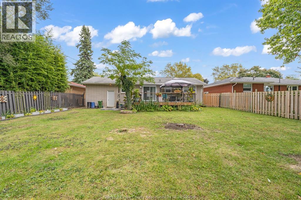 91 DANFORTH AVENUE - 33