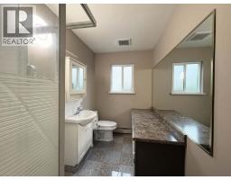 Garden 5225 Canada Way, Burnaby, BC V5E3N4 Photo 6