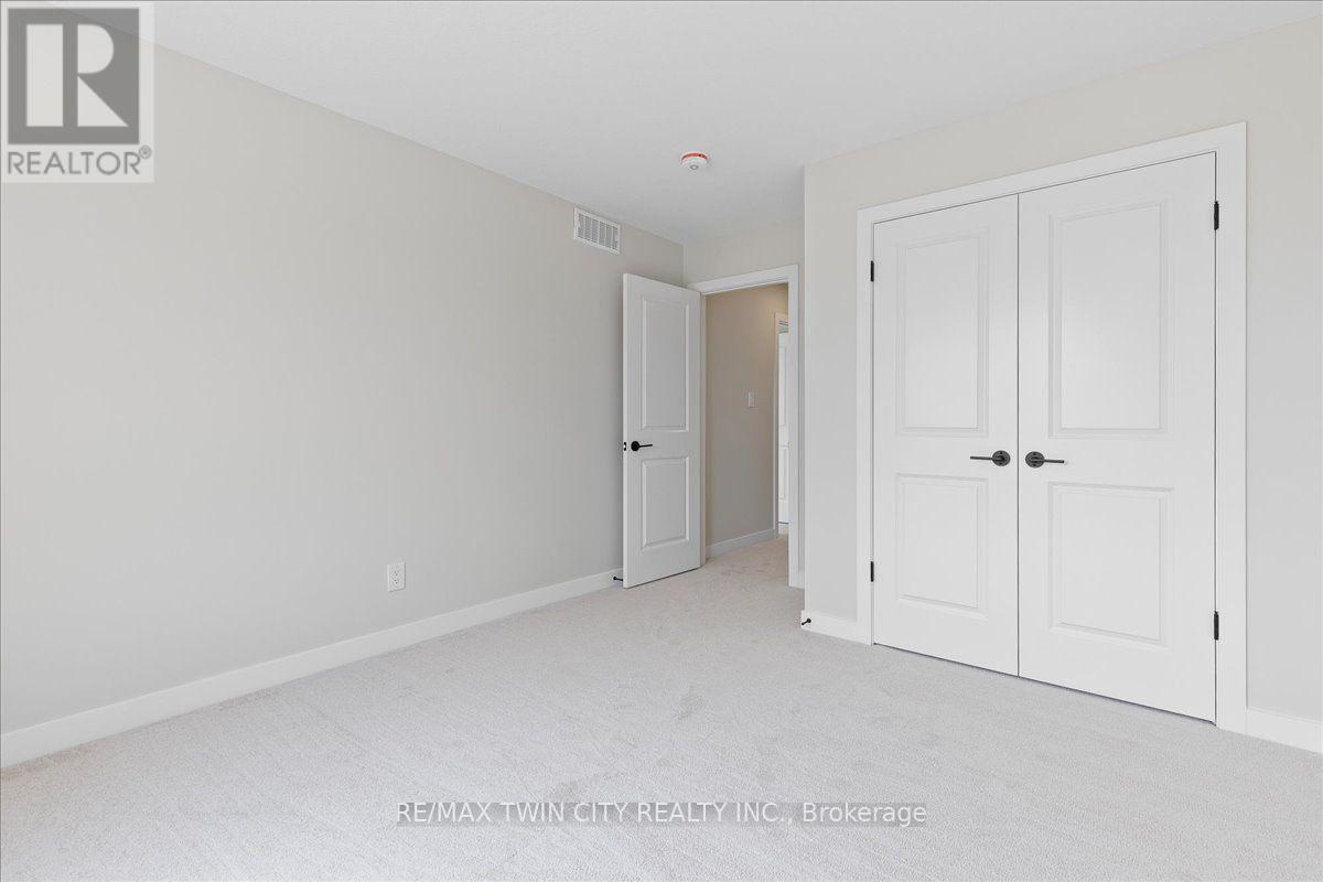 98 KENTON STREET - 38