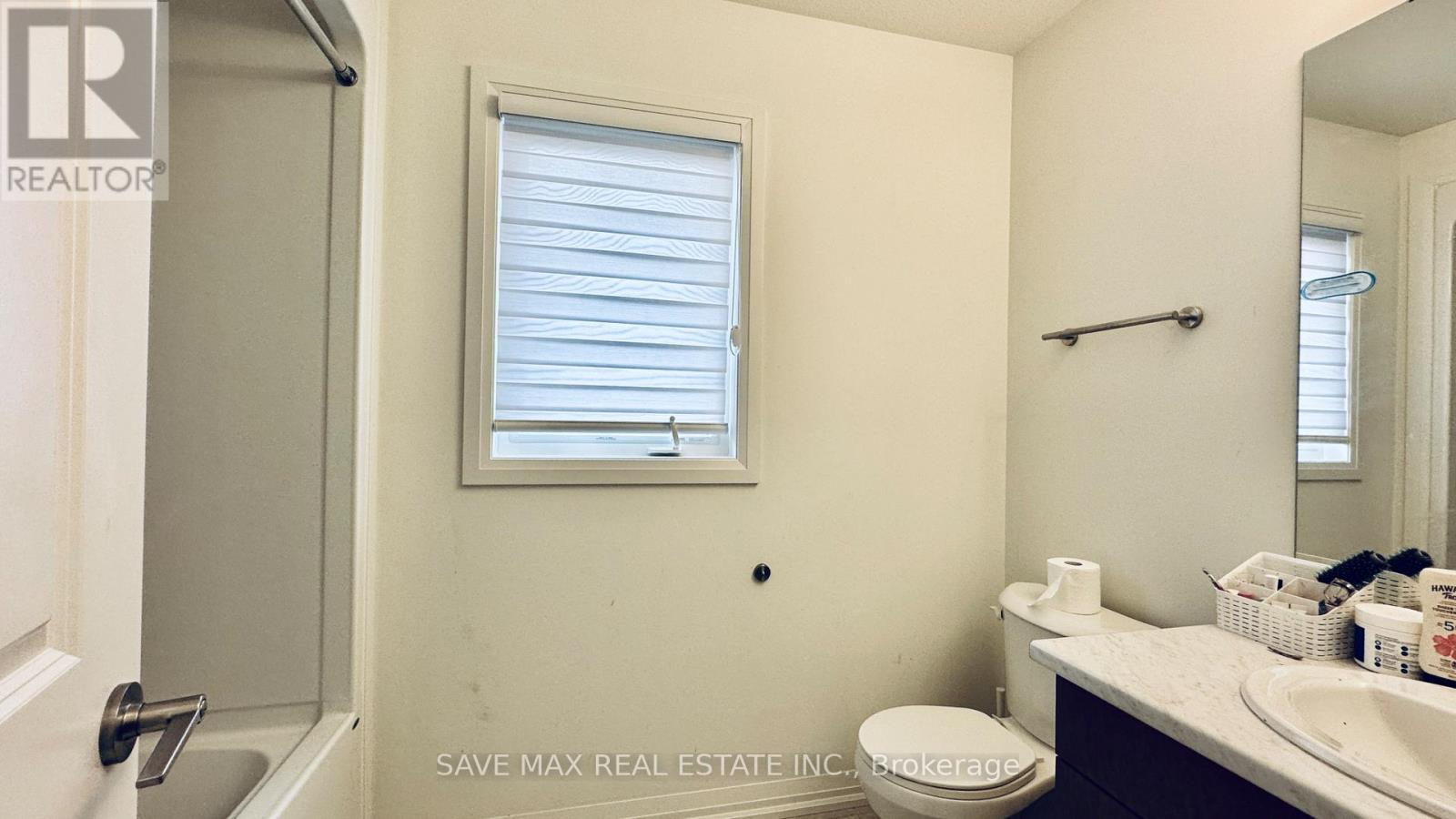 89 ACACIA ROAD - 26