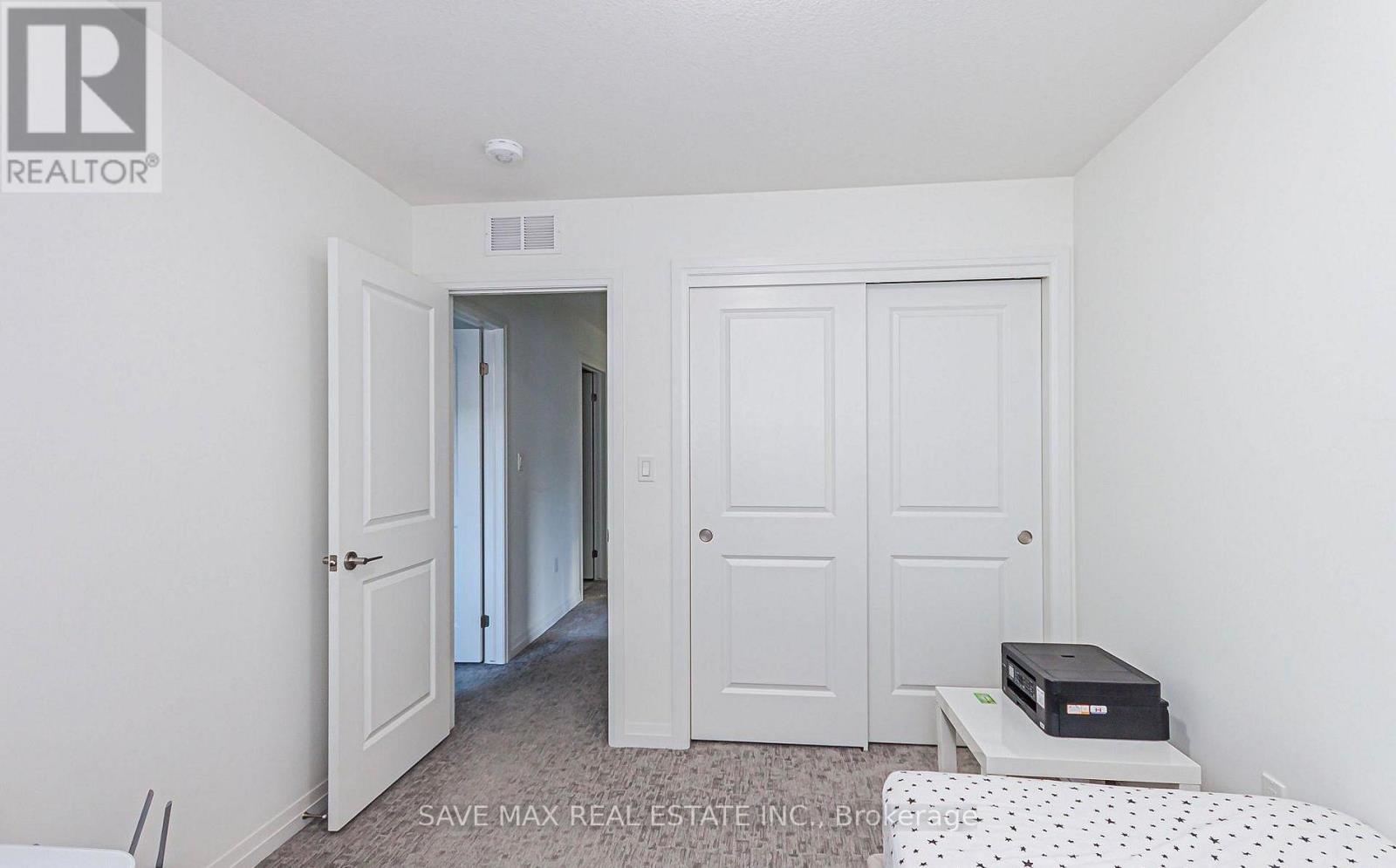89 ACACIA ROAD - 28